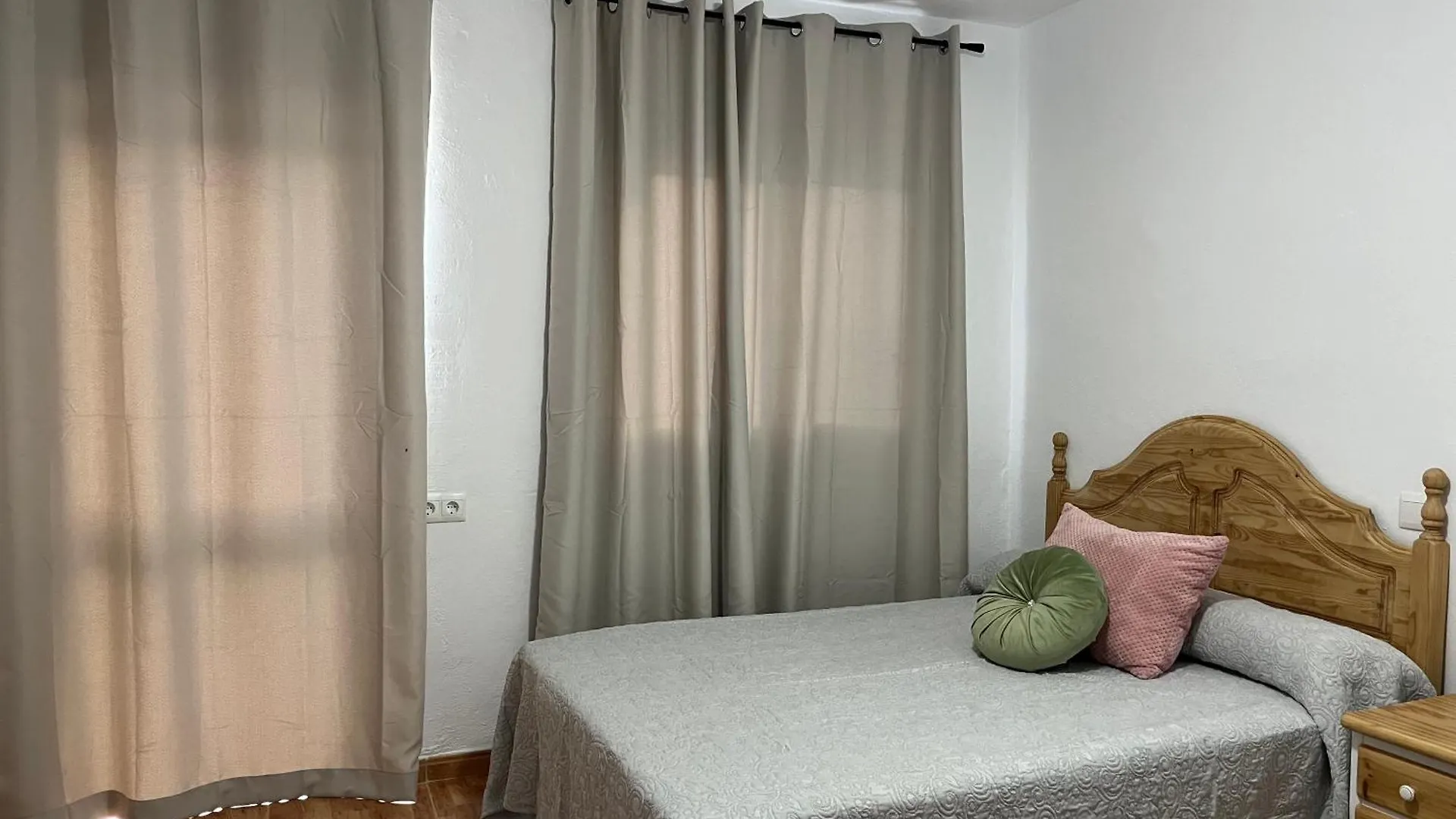 Finca Raziel Cártama 0*,